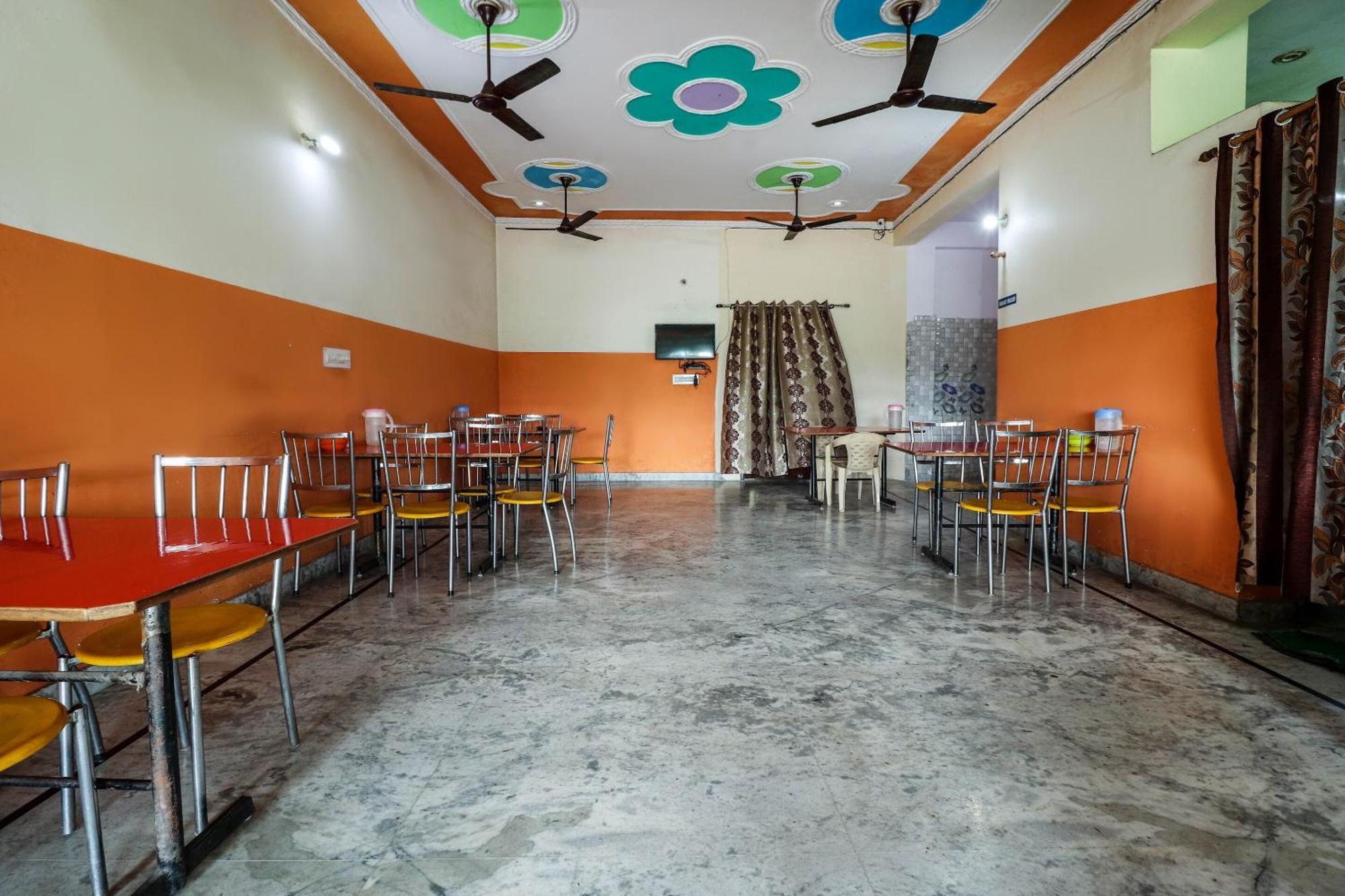 Spot On Shivalik View Stay Jhājra Exterior foto
